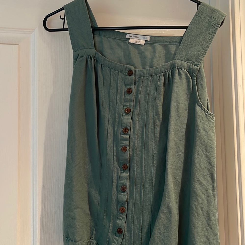 Green tank